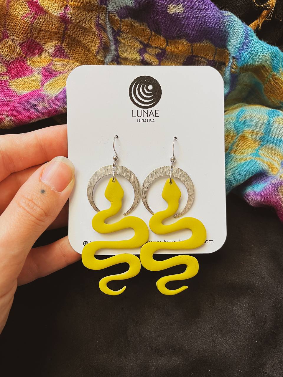 Serpiente y luna