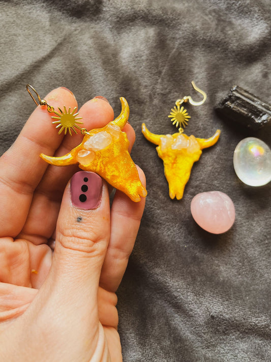 Craneo efecto citrino con cuarzo rosa natural