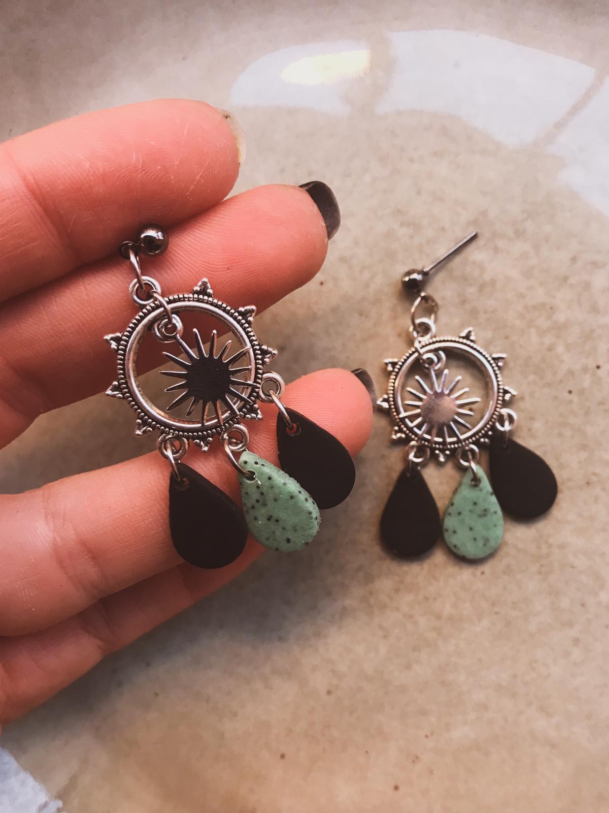 Pendientes Atenea