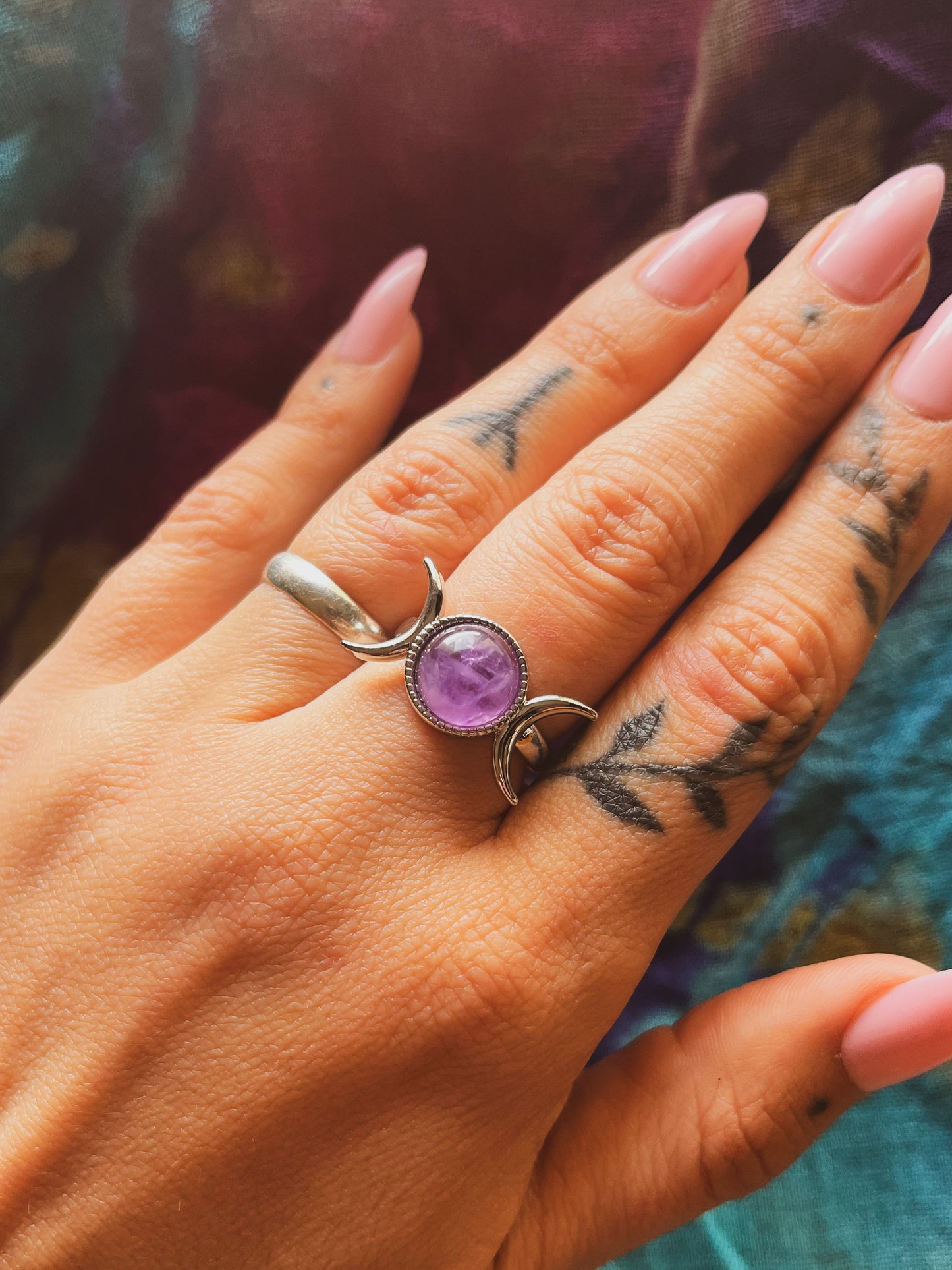 Anillo triple diosa amatista (ajustable)