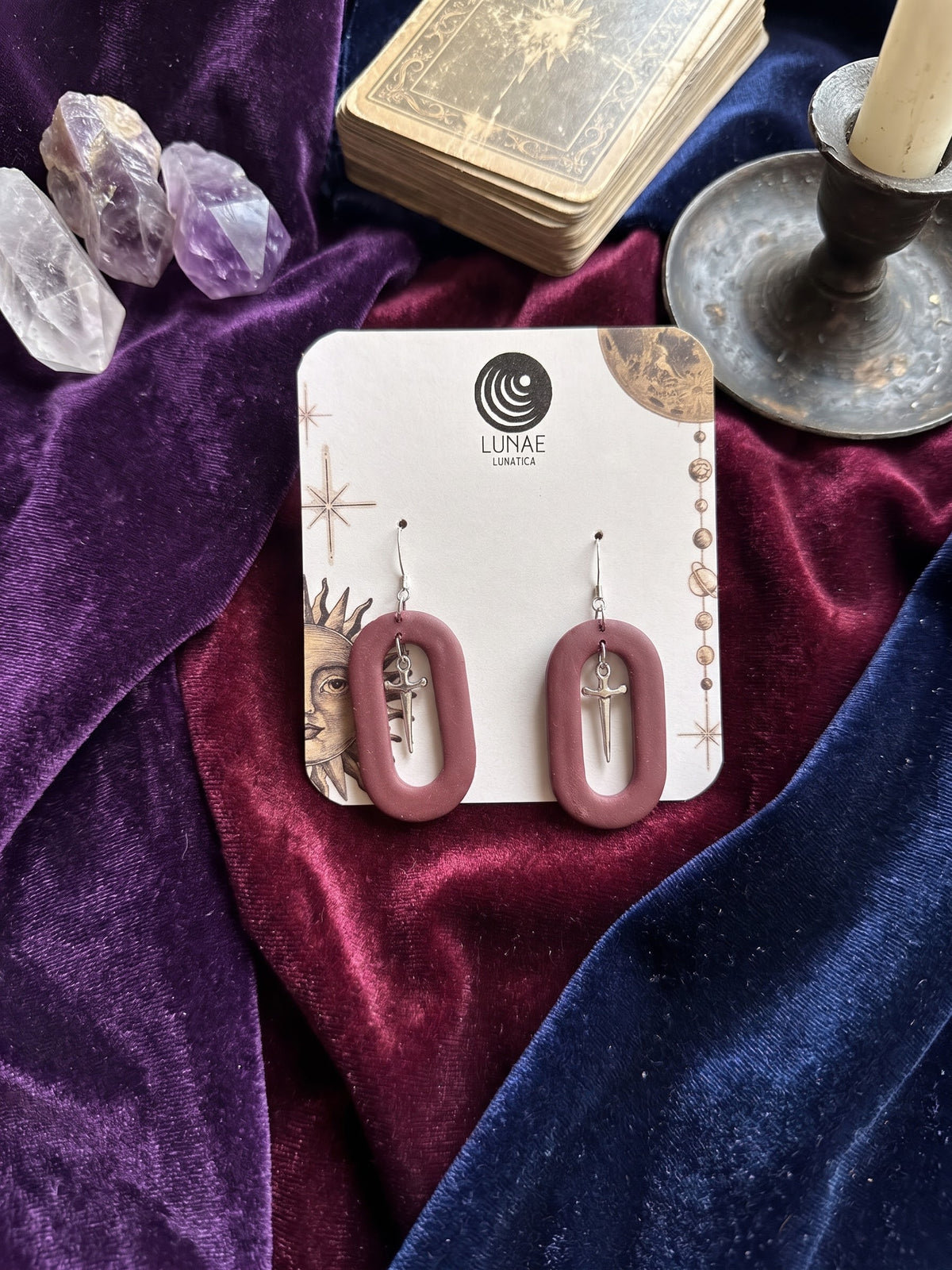 Pendientes Valkyria burdeos