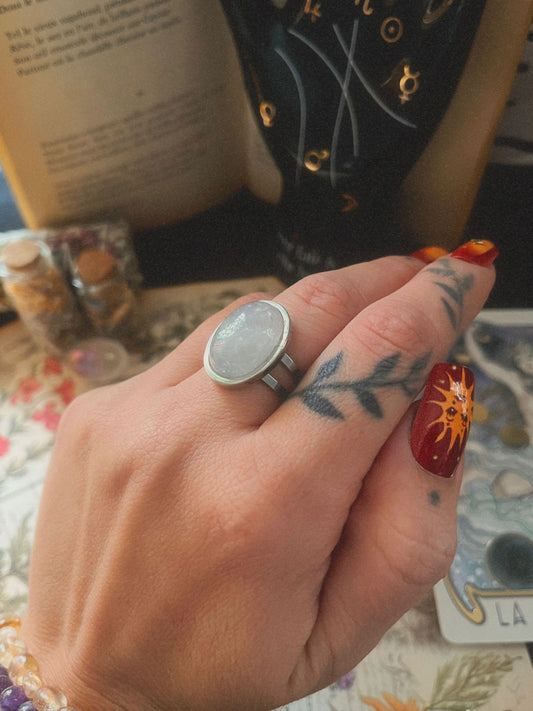 Anillo ajustable cuarzo blanco