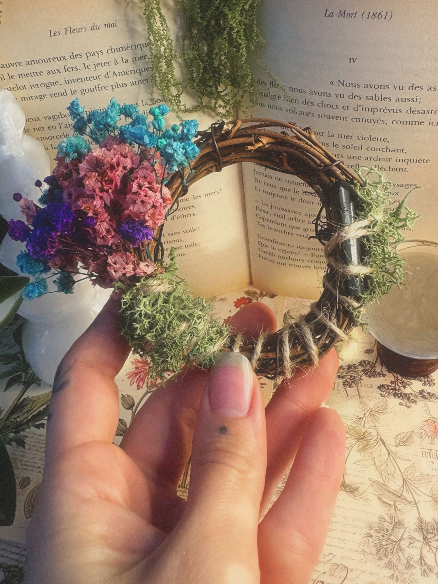 Mini corona Artemisa